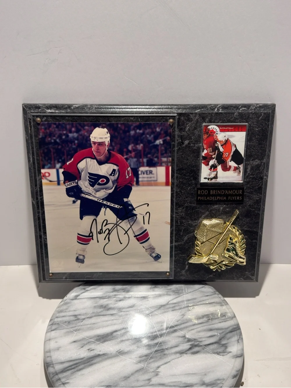 Autographed ROD BRIND'AMOUR PHILADELPHIA FLYERS 8x10 And Card Plaque